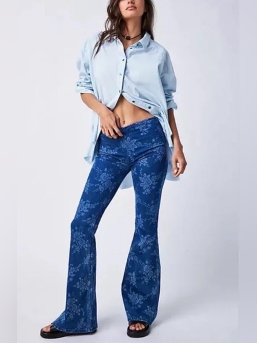 NWT FREE PEOPLE Penny Pull On Printed Flare Jeans Romantic Indigo Floral 29